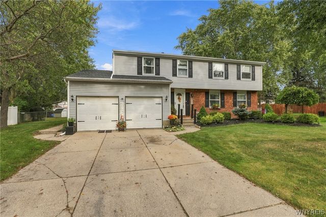 14 Coleen Court, West Seneca, NY 14224