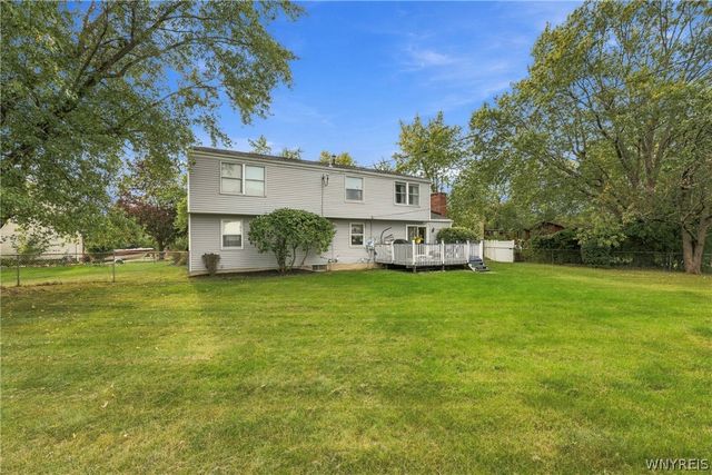 14 Coleen Court, West Seneca, NY 14224
