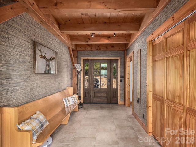 770 Dream Weaver Drive, Penrose, NC 28766