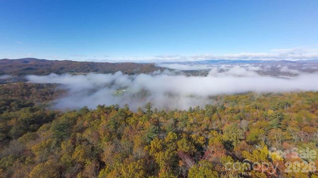 770 Dream Weaver Drive, Penrose, NC 28766