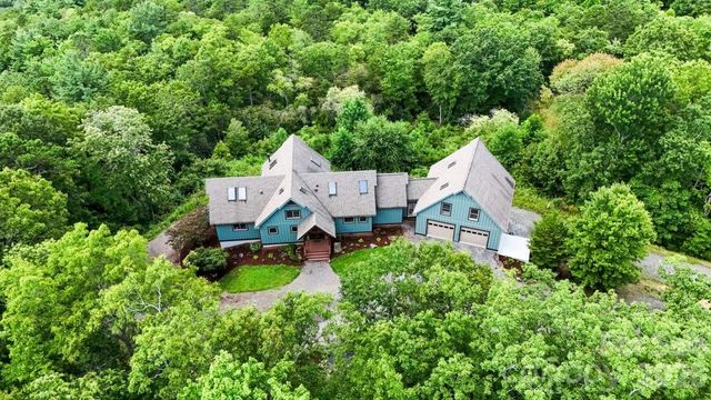 770 Dream Weaver Drive, Penrose, NC 28766