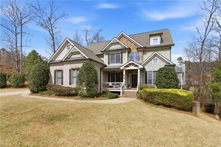 810 Ravenstone Way, Canton, GA 30115
