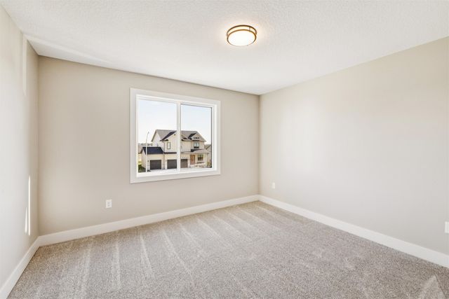 4648 177th Street, Urbandale, IA 50323