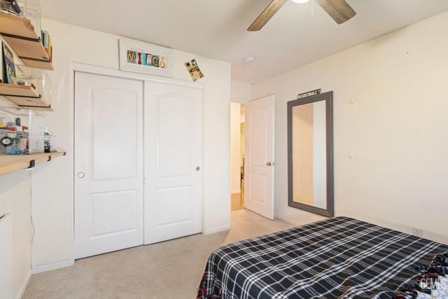 12206 Mezzadro Avenue, Bakersfield, CA 93312