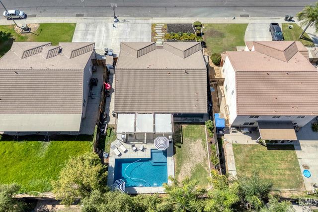 12206 Mezzadro Avenue, Bakersfield, CA 93312