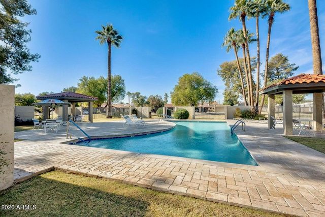 6525 N MARYLAND Circle, Phoenix, AZ 85013