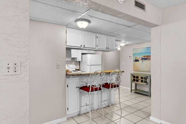 8727 Thomas Drive UNIT C40, Panama City Beach, FL 32408