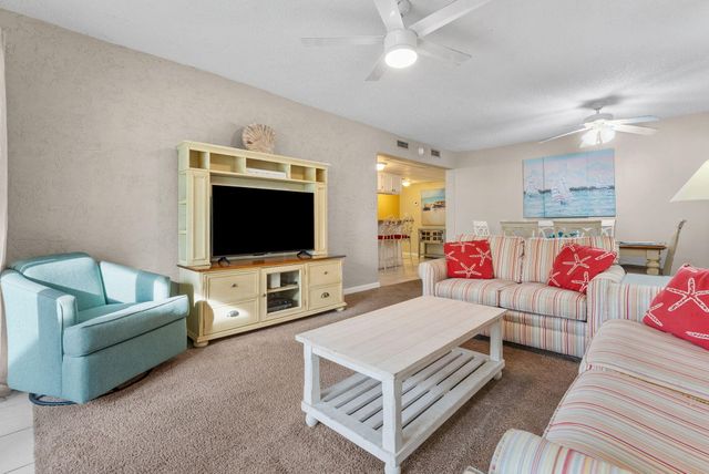 8727 Thomas Drive UNIT C40, Panama City Beach, FL 32408