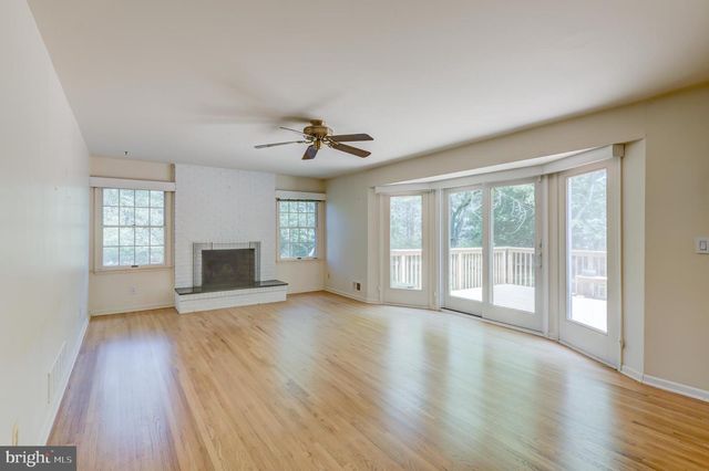 4 GUILFORD CT, Princeton Junction, NJ 08550