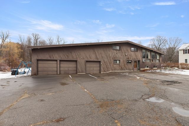 246 East Main Street, Georgetown, MA 02766