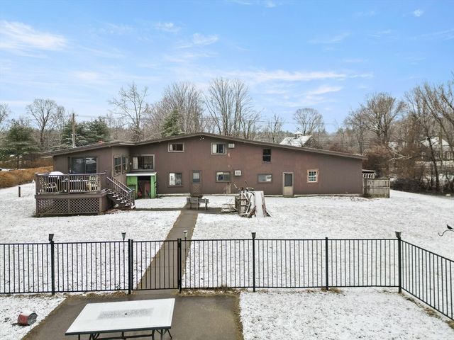 246 East Main Street, Georgetown, MA 02766