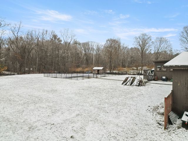 246 East Main Street, Georgetown, MA 02766