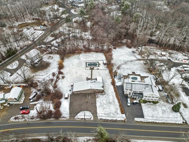 246 East Main Street, Georgetown, MA 02766