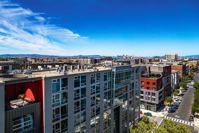 311 Oak Street PH4, Oakland, CA 94607