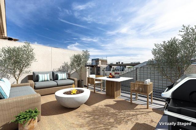 311 Oak Street PH4, Oakland, CA 94607