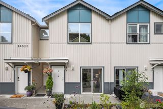 14525 1st Lane NE #D, Duvall, WA 98019