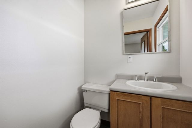 5818 Eastview Avenue SW, Cedar Rapids, IA 52404