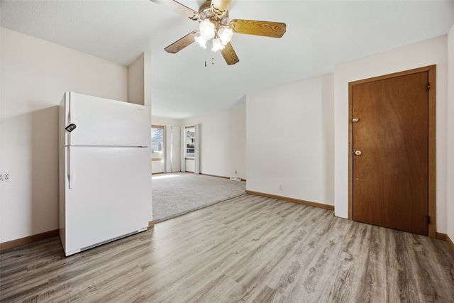 5818 Eastview Avenue SW, Cedar Rapids, IA 52404