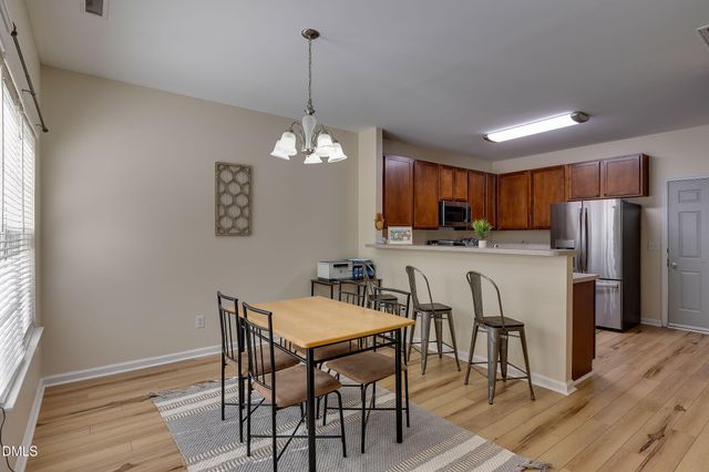 138 Cline Falls Drive, Holly Springs, NC 27540