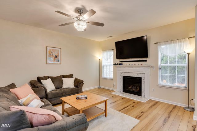 138 Cline Falls Drive, Holly Springs, NC 27540