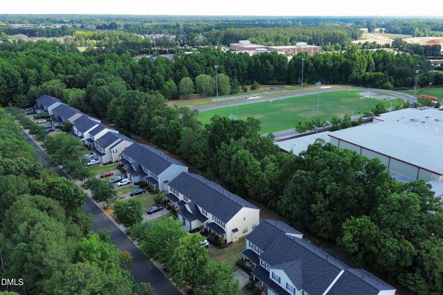 138 Cline Falls Drive, Holly Springs, NC 27540