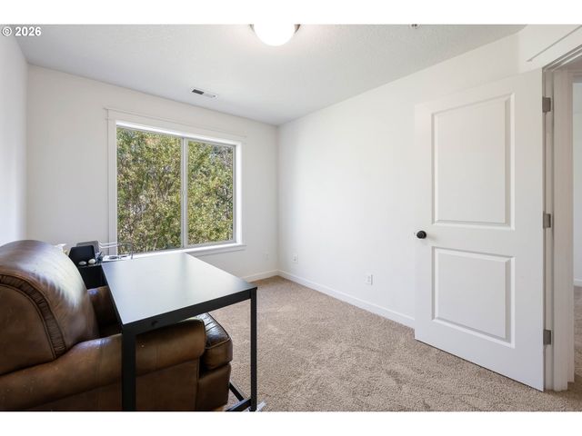 16193 Nw HILDAGO Ln, Portland, OR 97229