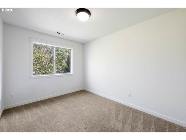 16193 Nw HILDAGO Ln, Portland, OR 97229