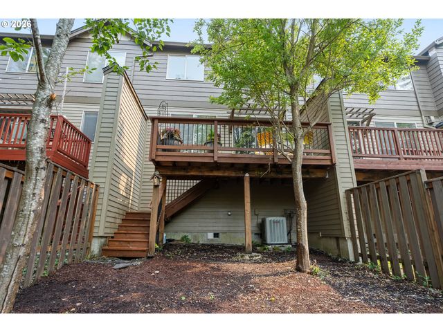 16193 Nw HILDAGO Ln, Portland, OR 97229