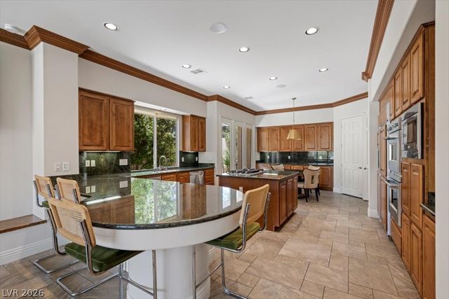 2393 Calico Creek Court, Las Vegas, NV 89135