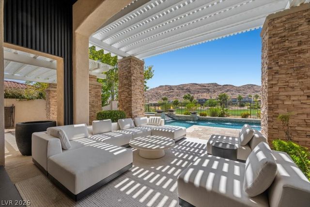 2393 Calico Creek Court, Las Vegas, NV 89135