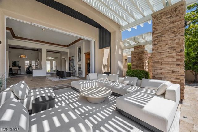 2393 Calico Creek Court, Las Vegas, NV 89135