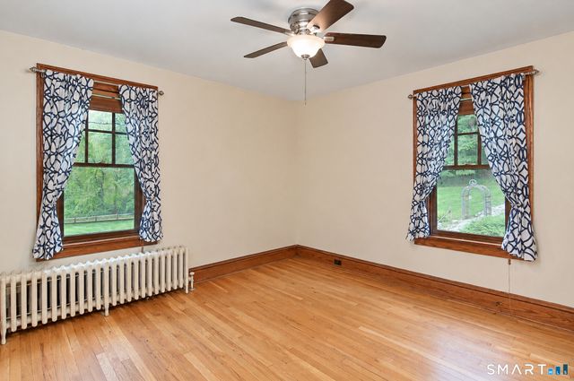 72 Dodgingtown Road, Bethel, CT 06801