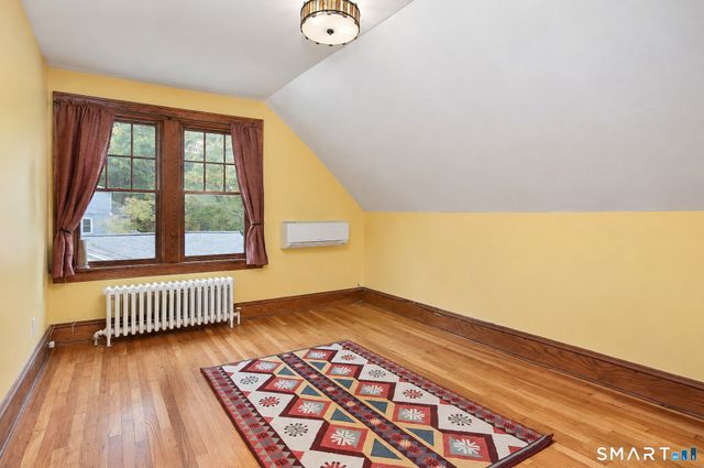 72 Dodgingtown Road, Bethel, CT 06801