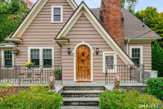 72 Dodgingtown Road, Bethel, CT 06801