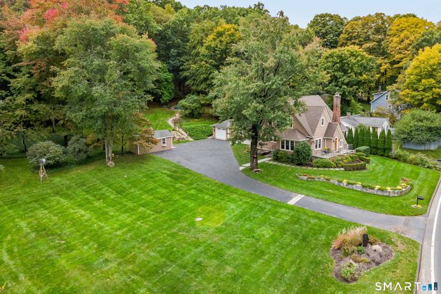 72 Dodgingtown Road, Bethel, CT 06801