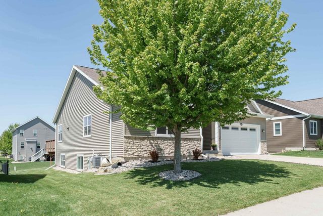 1910 Swainson Drive, Verona, WI 53593
