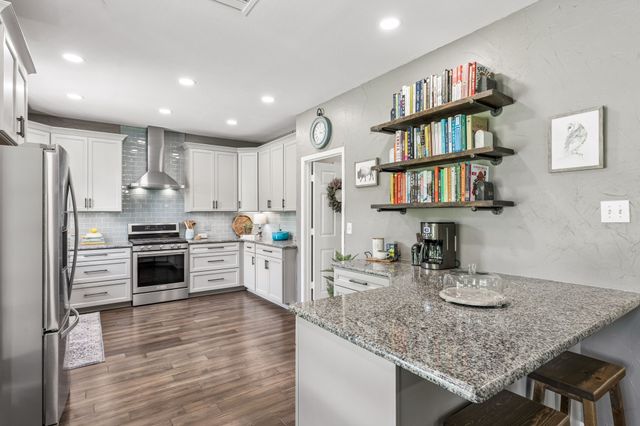 805 Lake Shadow Drive, Lavon, TX 75166