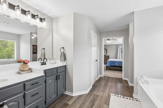 805 Lake Shadow Drive, Lavon, TX 75166