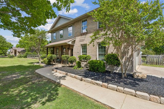 805 Lake Shadow Drive, Lavon, TX 75166