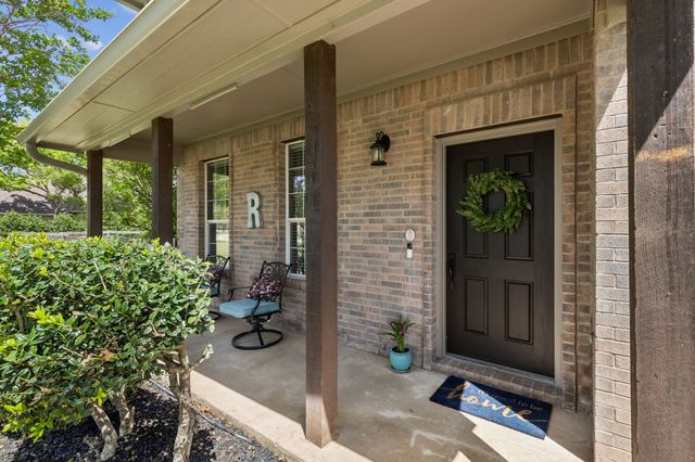 805 Lake Shadow Drive, Lavon, TX 75166