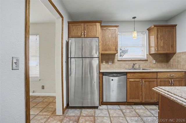 4307 S Detroit Avenue, Tulsa, OK 74105