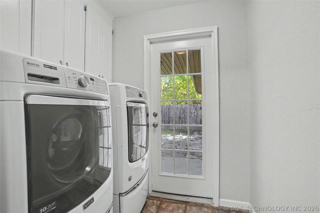 4307 S Detroit Avenue, Tulsa, OK 74105