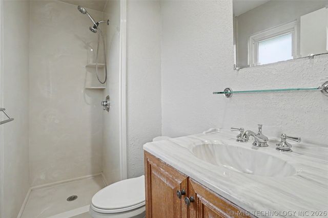 4307 S Detroit Avenue, Tulsa, OK 74105