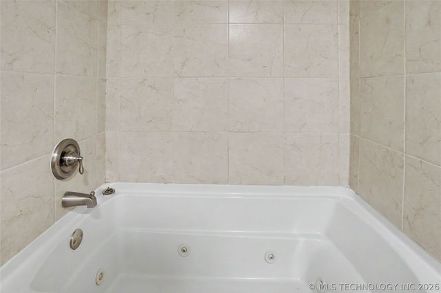 4307 S Detroit Avenue, Tulsa, OK 74105