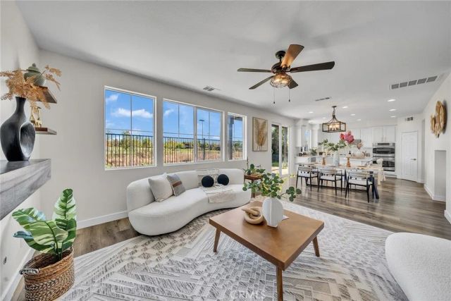 35640 Sainte Foy, Murrieta, CA 92563