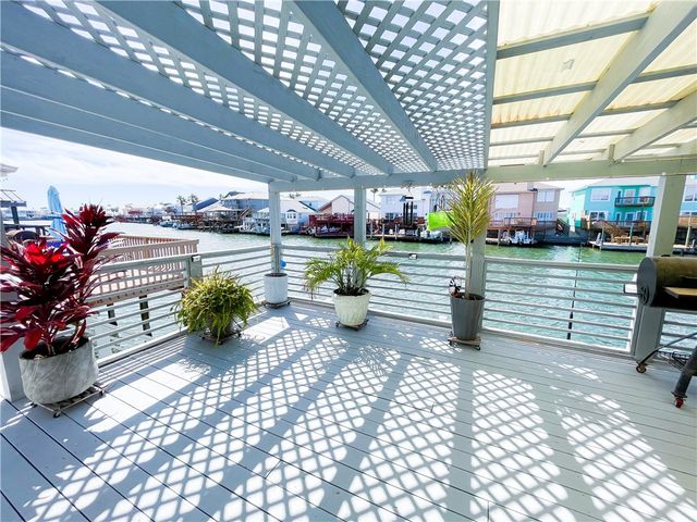 15321 Beaufort Ct, Corpus Christi, TX 78418