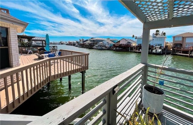 15321 Beaufort Ct, Corpus Christi, TX 78418