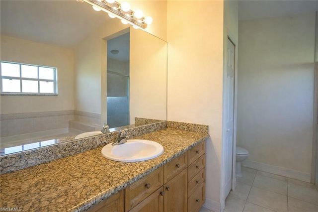 2516 13th ST SW, Lehigh Acres, FL 33976