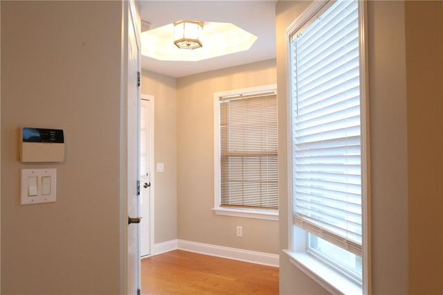 231 Abercorn Way, Woodstock, GA 30188