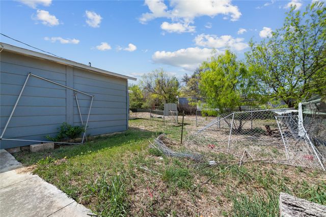 8057 County Road 606, Brownwood, TX 76801